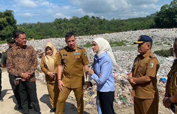 Tinjau TPA Gedong Tataan, Wakil Ketua Komisi XII DPR RI Dorong Tata Kelola Sampah Sesuai Regulasi dan Ramah Lingkungan
