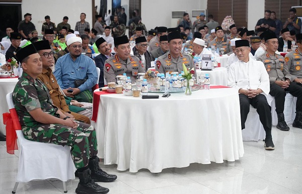 Pererat tali silaturahmi, Kapolri buka puasa bersama tokoh ulama dan elemen masyarakat Banten