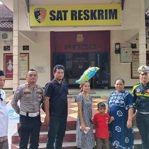 Sempat Hilang di Pantai Citepus, Wildan akhirnya dipertemukan kembali dengan Orangtuanya