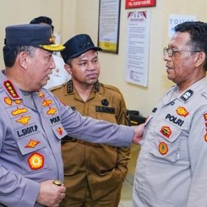 Kapolri apresiasi dan perwirakan personel Aiptu Jimmi yang punya pesantren gratis