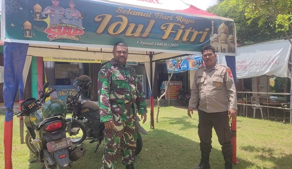 Polsek Benua Kayong Laksanakan Pengamanan Pos Pam Ketupat Kapuas 2025