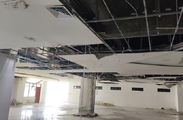 Gedung Ratusan Miliar di Sukabumi Terbengkalai, Warga: Apa yang Mau Ditinggalkan untuk Anak Cucu?