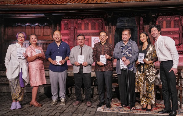 Refleksi Dua Dasarasa, Menbud Fadli Zon Hadiri Pelucuran Buku Reza Rahadian