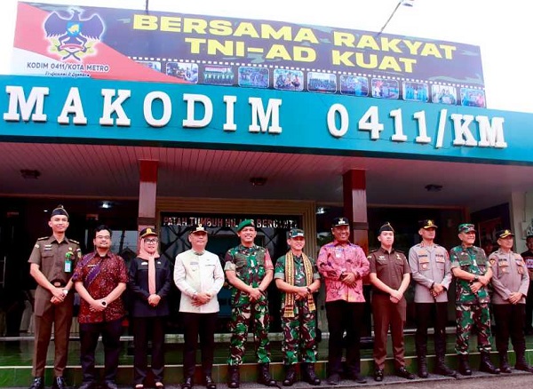 Sambut Pangdam II Sriwijaya, Walikota Metro : Momen penting tingkatkan koordinasi bersama TNI