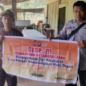 Polsek Jelai Hulu Gencarkan Sosialisasi Pencegahan Karhutla kepada Warga