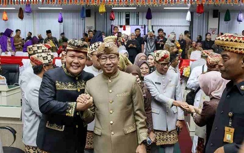 Rapat Paripurna DPRD, Gubernur Mirza Dorong Peran Aktif Masyarakat Dalam Pembangunan di Provinsi Lampung
