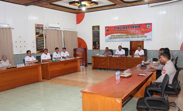 Taklimat Akhir Audit Kinerja Itwasda Polda Papua Tengah Tahap I TA 2025 di Polres Nabire