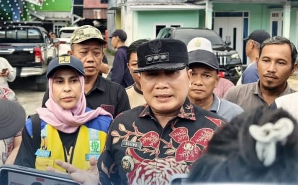 Optimalkan Fungsi Parit dan Sungai, BWS Kalimantan I Lakukan Pemeliharaan Parit dan Sungai 