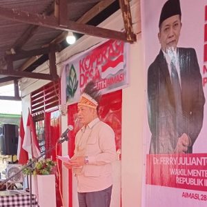 Jadi Soko Guru dari 168 Desa di Manokwari Papua Barat, Wamen Koperasi Resmikan Koperasi Desa Merah Putih di Desa Aimasi Prafi