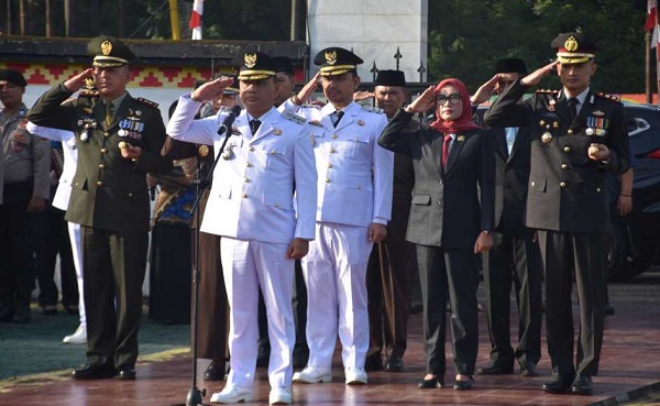 HUT ke 88, Walikota Metro Laksanakam Upacara Ziarah di TMP Kemala Nusantara