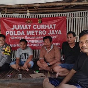 Jum’at Curhat: Bhabinkamtibmas berikan Edukasi dan Sosialisasi ke Warga Soal Kamtibmas