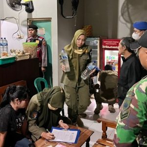 Gelar Razia bersama TNI/Polri, Satpol PP Demak Amankan Puluhan Miras, WTS dan Sita Cukai Ilegal