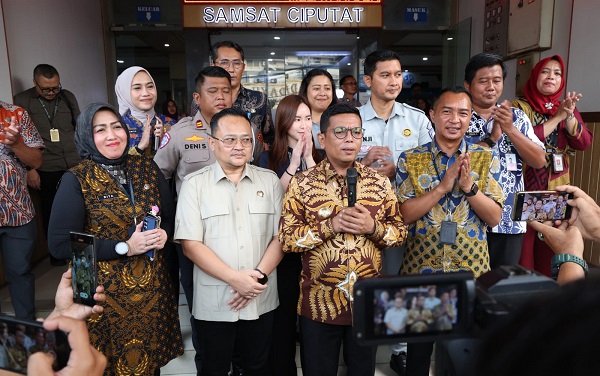 Gubernur Banten Perpanjang Waktu Pembebasan Pokok dan Sanksi Pajak Kendaraan Bermotor Hingga 31 Oktober 2025