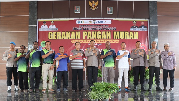 Peringati Hari Bhayangkara Ke-79, Polres Nabire dan Dinas Ketahanan Pangan Gelar Gerakan Pangan Murah