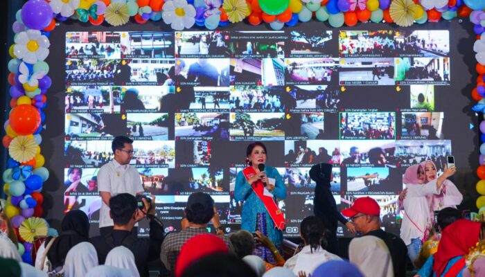Peringatan Hari Anak dan Hari Kebaya Nasional 2025 Provinsi Jawa Barat Pecahkan Rekor Muri Dunia