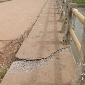 Kekecewaan Warga Melihat Jembatan Kebun Bentayan Tak Kunjung Dipebaiki