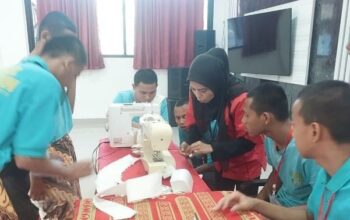 Anak-anak di LPKA mengikuti kegiatan pendidikan dan pembinaan keterampilan