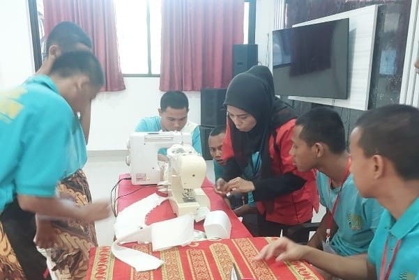 Anak-anak di LPKA mengikuti kegiatan pendidikan dan pembinaan keterampilan