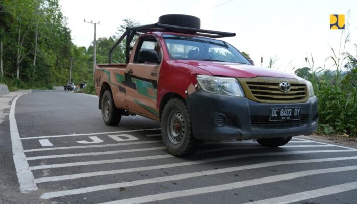 Inpres Jalan Daerah Resmi Dimulai Kuartal 3: Rp4 Triliun Disiapkan untuk Perbaikan Jalan Rusak di Daerah