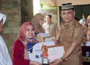 Semarak Disporapar Singing Competetion 2025: Wali Kota Metro Serahkan Hadiah dan Luncurkan Lagu Kebanggaan Daerah