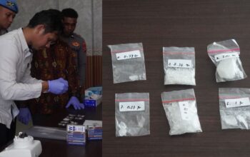 Polisi memusnahkan sabu dengan cara diblender di Polda Papua Barat