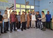 Dukung Ketahanan Pangan, Polsek Matan Hilir Selatan Hadiri Penyaluran Benih Padi Unggul INPARI 32