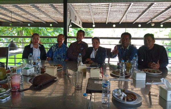 Pertemuan Kelompok Tani Karya Bersama dan PT Indominco Mandiri di Samarinda