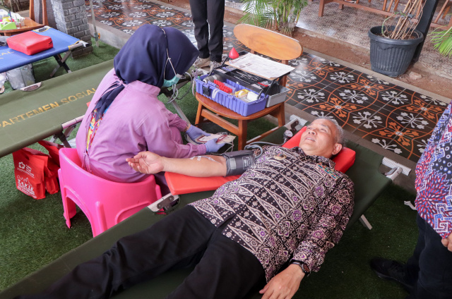 Hari Penyiaran Nasional ke-92, Gubernur Lampung Ajak Wujudkan Solidaritas Lewat Donor Darah