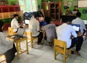 ANBK PKBM Miftahul Jannah Cirinten: 7 Peserta Tetap Semangat Meski Fasilitas Terbatas