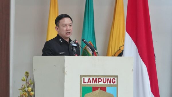 Penyampaian Raperda APBD Lampung 2026 di DPRD