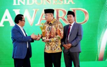atr-bpn-terima-penghargaan-sertifikasi-wakaf