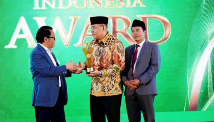Kementerian ATR/BPN Raih Penghargaan Percepatan Sertifikasi Tanah Wakaf oleh BWI Awards