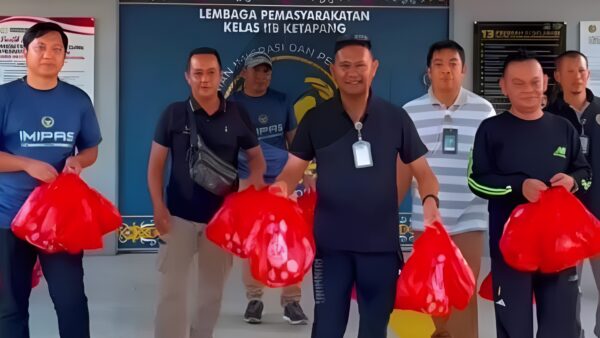 Lapas Ketapang Gelar Bakti Sosial, Ringankan Beban Keluarga Warga Binaan dan Masyarakat