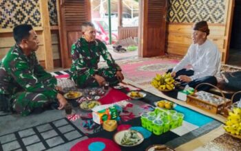 Danramil Maja Hadiri Komsos dan Panen Padi Bersama Warga Adat Guradog di Hari Masyarakat Adat Sedunia 2025