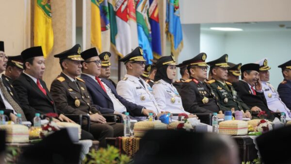 Gubernur Lampung Rahmat Mirzani Djausal saksikan Detik-Detik Proklamasi RI ke-80 secara virtual di Balai Keratun