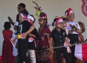 Meriah! Fashion Show Anak Karang Taruna SP 4 Prafi Sambut HUT RI ke-80 di Papua Barat