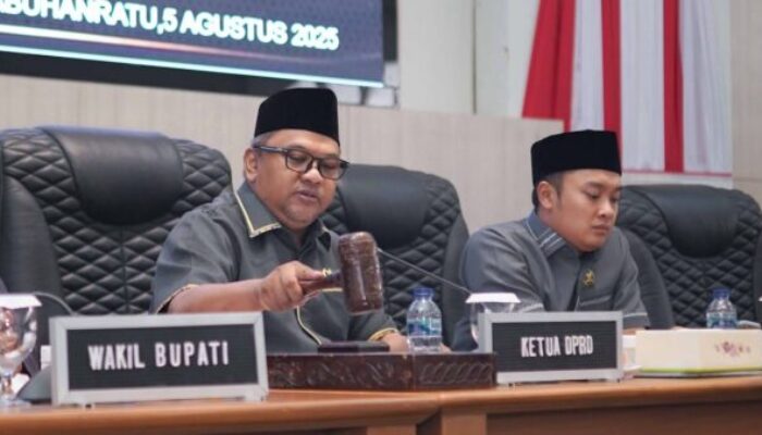 Fraksi DPRD Sukabumi Soroti APBD Perubahan 2025, Sampaikan Pandangan Kritis ke Bupati