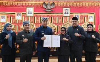 Gelar Paripurna, DPRD dan Pemkab Lampung Selatan Tandatangani Nota KUA – PPAS Tahun Anggaran 2026
