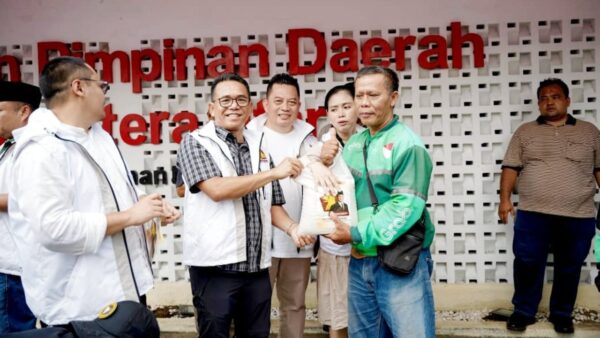Gerindra Sumut Silaturahmi dengan Ojol, Bagikan 1.000 Paket Beras dan Sampaikan Duka Cita