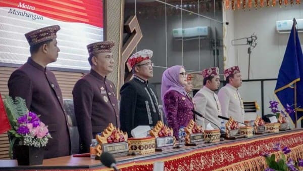 Perayaan HUT ke-88 Kota Metro di DPRD Kota Metro