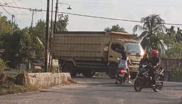 Sering Terjadi Kecelakaan, Persimpangan Kantor Camat Jekan Raya Dinilai Rawan Tapi Tak Ada Rambu