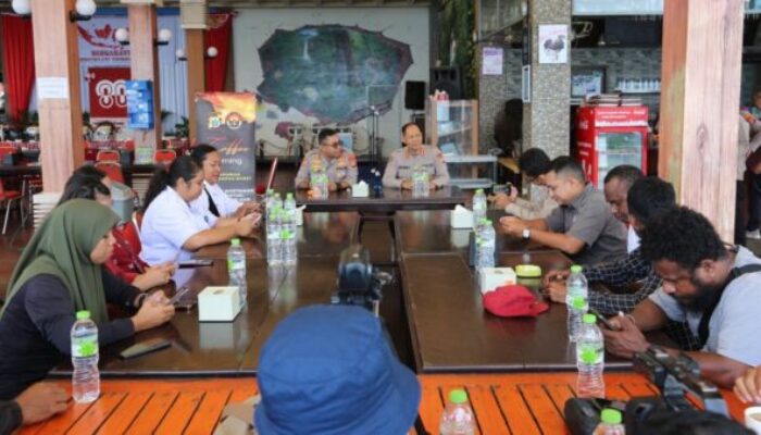 Kapolda Papua Barat Gelar Coffee Morning Bersama Wartawan, Bahas Sinergi dan Pemberitaan Positif