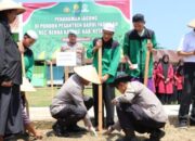 Kapolres Ketapang Tanam Jagung Bareng Santri, Dukung Ketahanan Pangan dari Pesantren