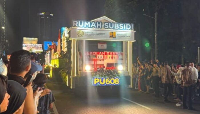 Meriah! Karnaval HUT RI ke-80, Kementerian PU Tampilkan Tokoh Pewayangan di Mobil Hias