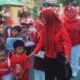 Warga RW 009 Prepedan Kamal Kalideres meriahkan Karnaval Kemerdekaan HUT RI ke-80 dengan kostum dan sepeda hias