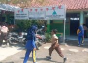 Semarak HUT RI ke-80, Kepsek SDN Kaliwlingi 01 Tanamkan Jiwa Nasionalisme Lewat Permainan Tradisional