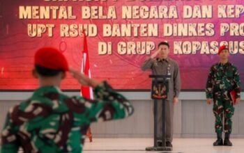 Sekda Banten Deden Apriandhi saat beri arahan pembinaan mental ASN