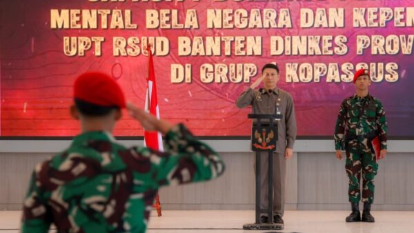 Sekda Banten Deden Apriandhi saat beri arahan pembinaan mental ASN