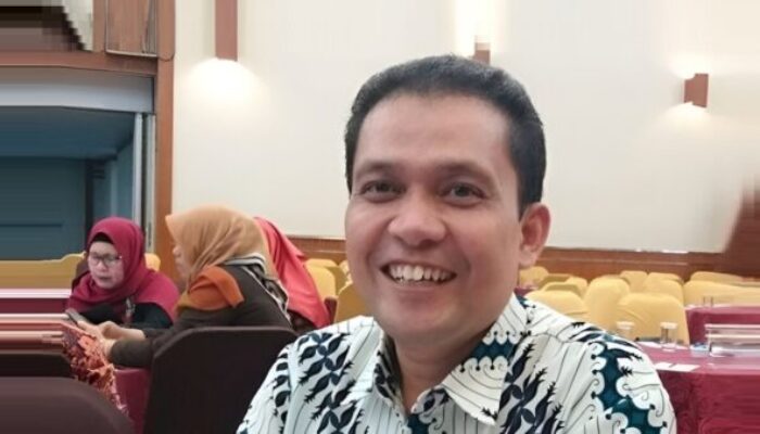 Kongres Persatuan PWI: Jalan Moral dan Hukum atau Jalan Keblinger?