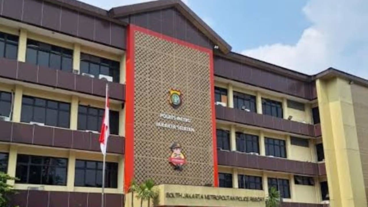 Ilustrasi laporan hukum ke Polres Jakarta Selatan